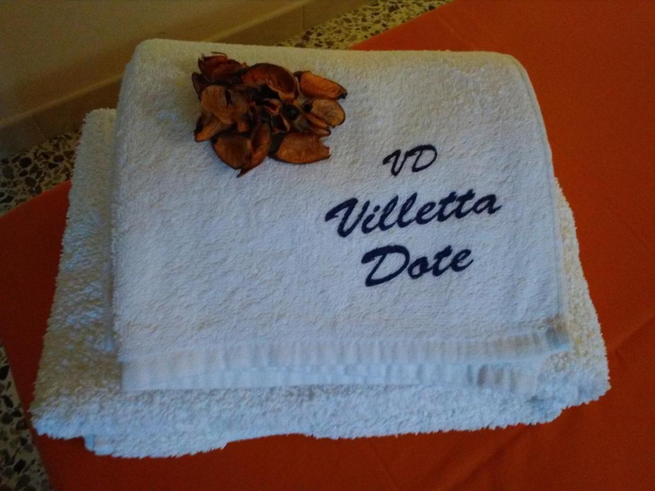 Villetta Dote Casarano Exteriör bild